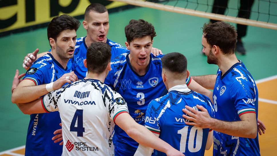 Левски с бърз разгром над Славия