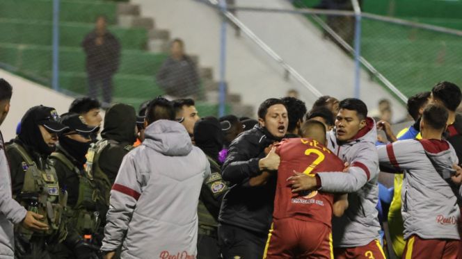 Масов бой на мач в Боливия