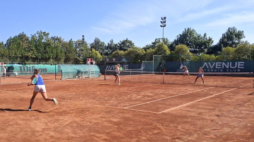 Двама наши юноши и две девойки ще играят на полуфиналите на турнира на ITF в Бургас