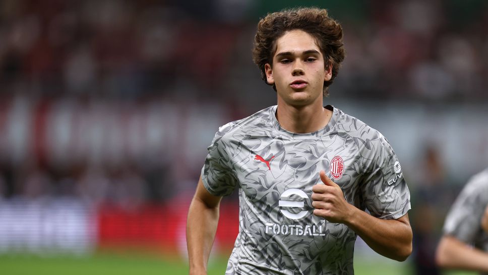 Българин играе за първия отбор на Милан (гледайте на живо)