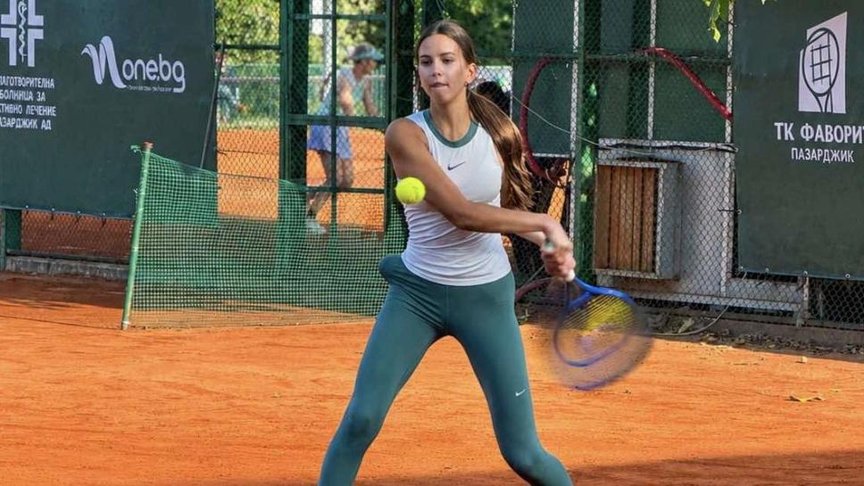 Десет българчета на осминафиналите на турнира от World Tennis Tour Juniors в Пазарджик