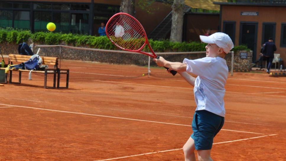 11 българчета се класираха за четвъртфиналите в Пловдив