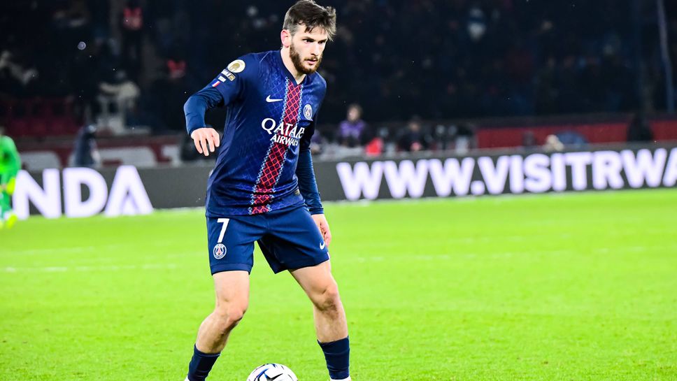 Кварацхелия: Имам много области, в които мога да се подобря, Хакими е трудно да бъде заменен