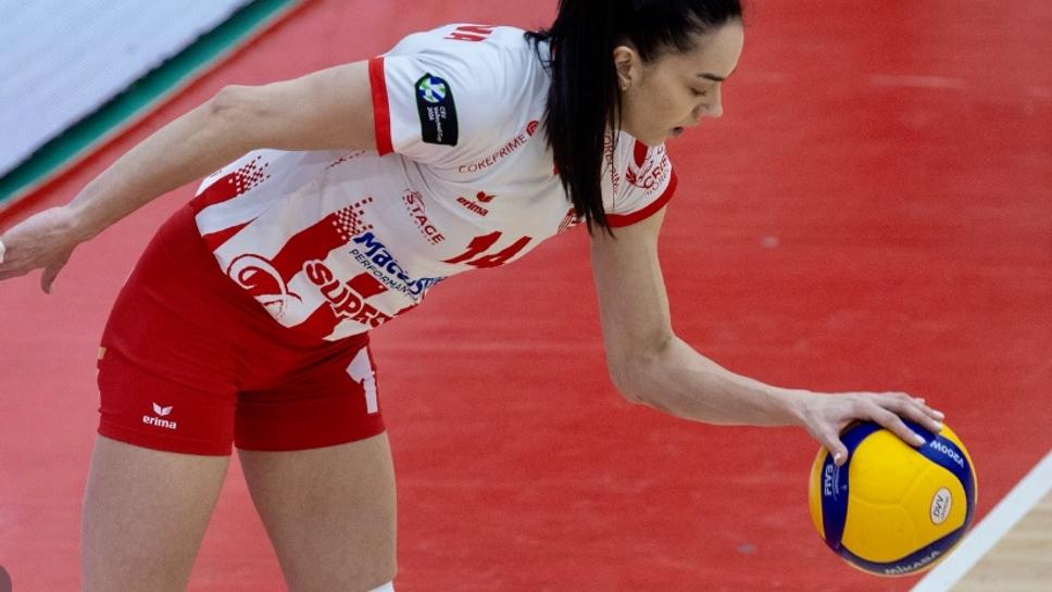 Радостина Маринова премина в Алба Блаж