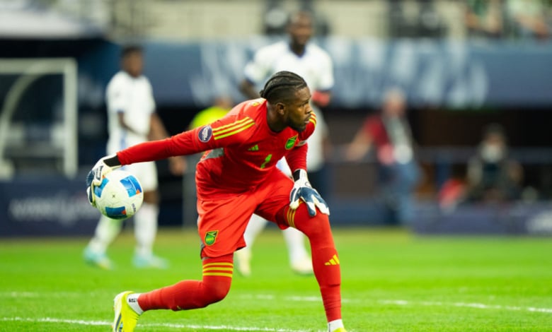 ФИФА променя важно правило за вратарите