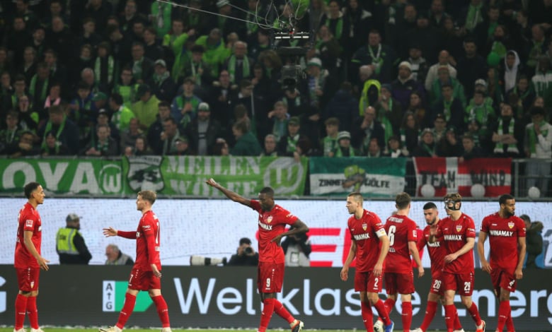 Щутгарт доближи Байерн след шоу във Волфсбург ВИДЕО