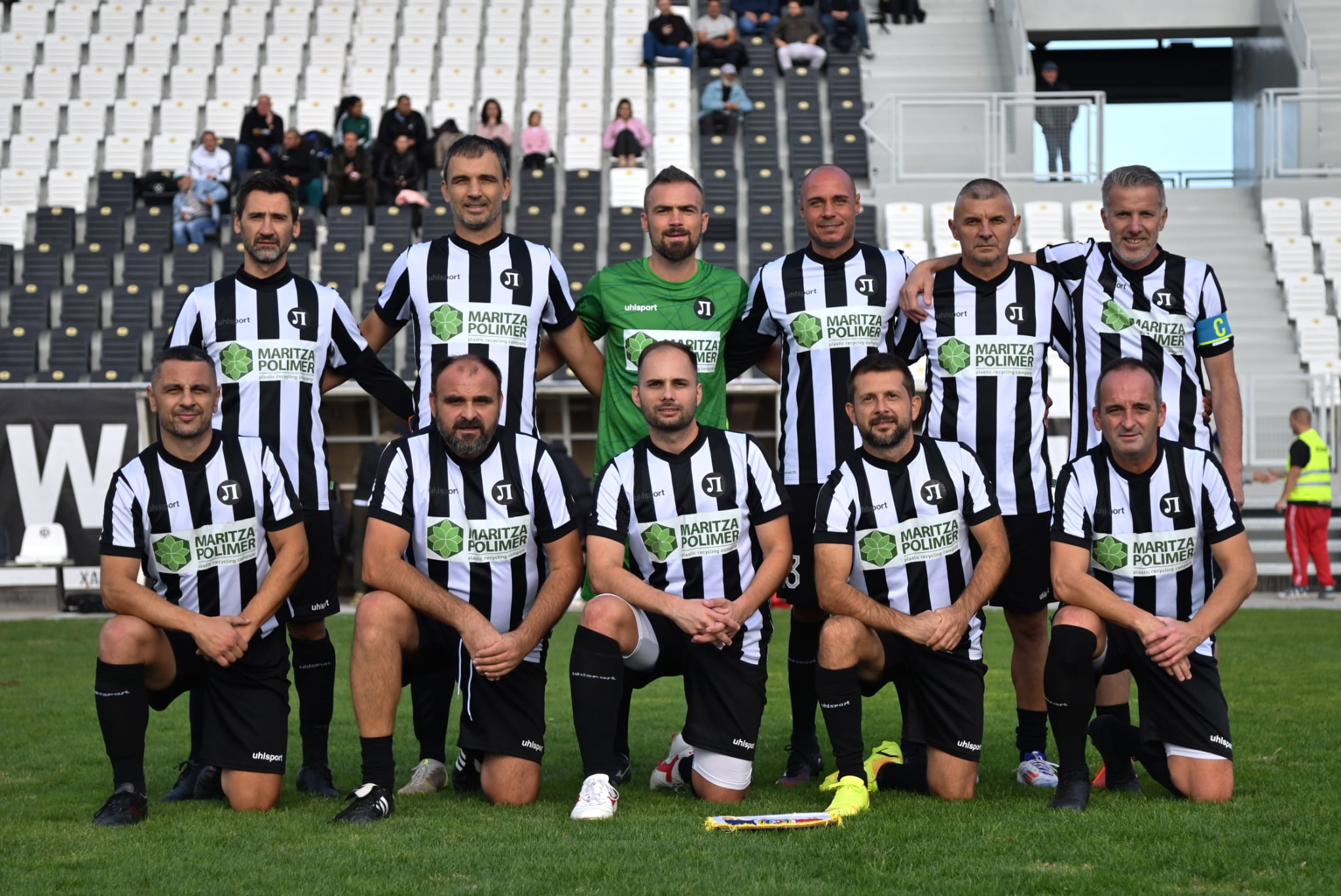 Ветераните на Локомотив са шампиони на областта