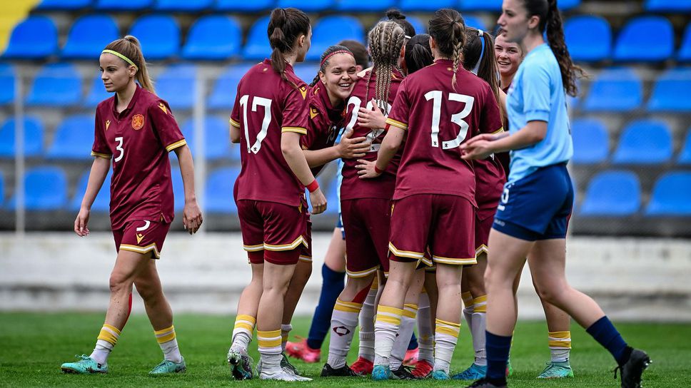 Девойките на България смачкаха Малта в квалификация