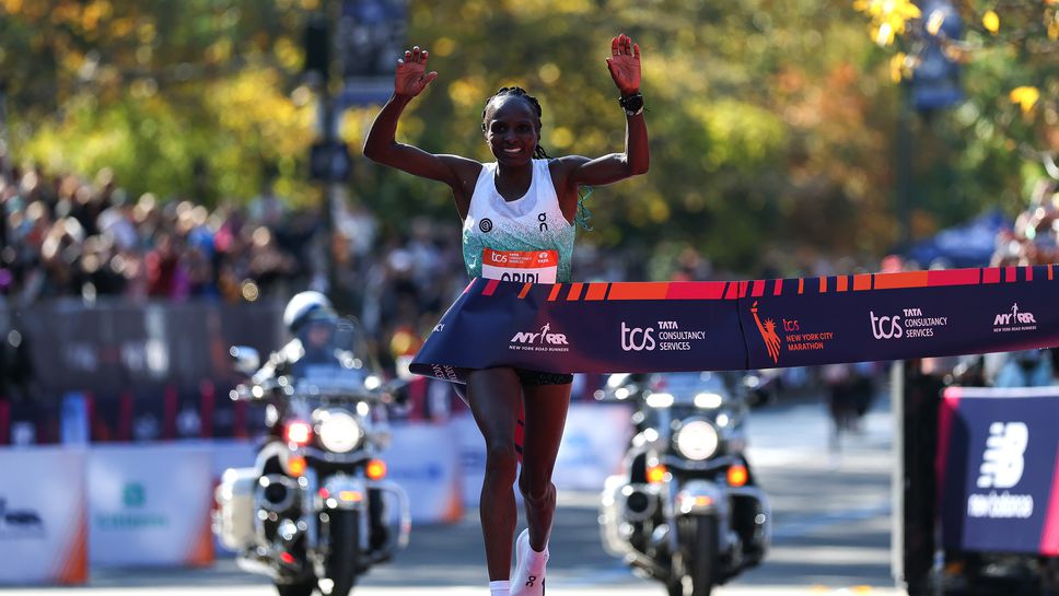 Хелен Обири постави нов рекорд на маратона на Ню Йорк