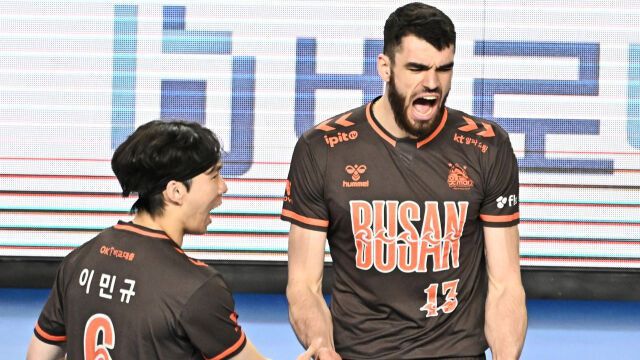 Димитър Димитров с 14 точки, Бусан със загуба №14