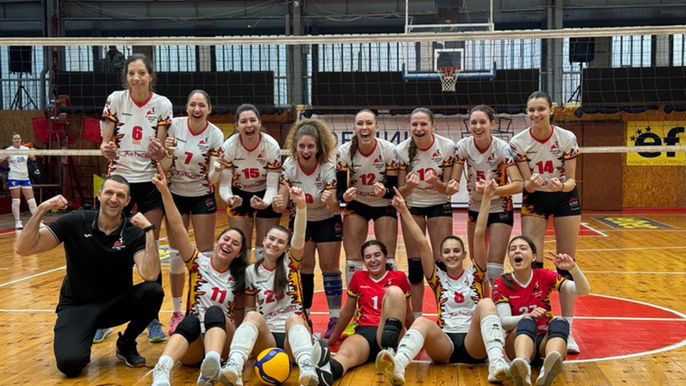 Русе отново гледа женски волейбол, Любо Ганев – Автосвят победи у дома