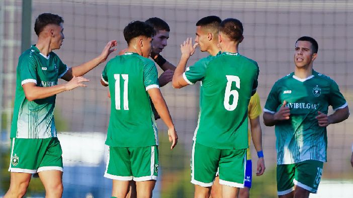 Десет от Лудогорец III громиха във Варна