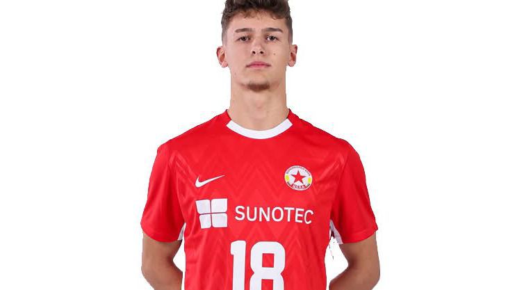 Захари Згуров: Боря се за мястото си, но все още имам доста да уча