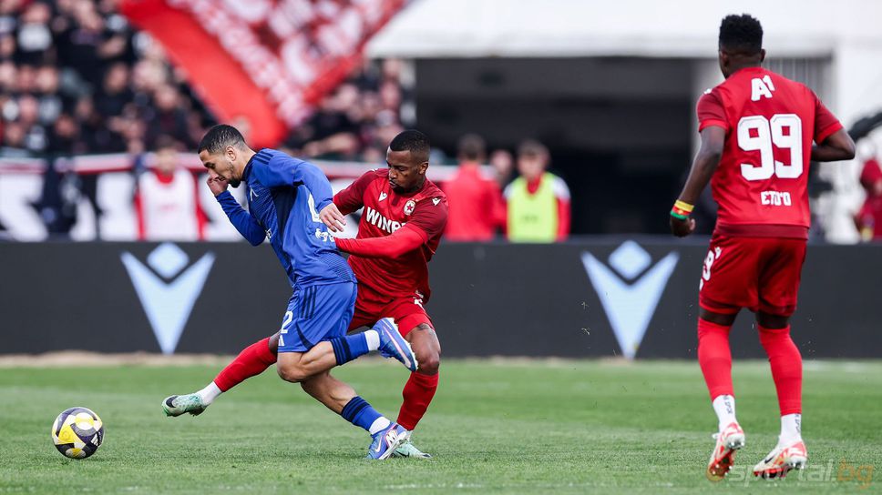 Ясни са дните и часовете на двата плейофни сблъсъка между ЦСКА и Левски