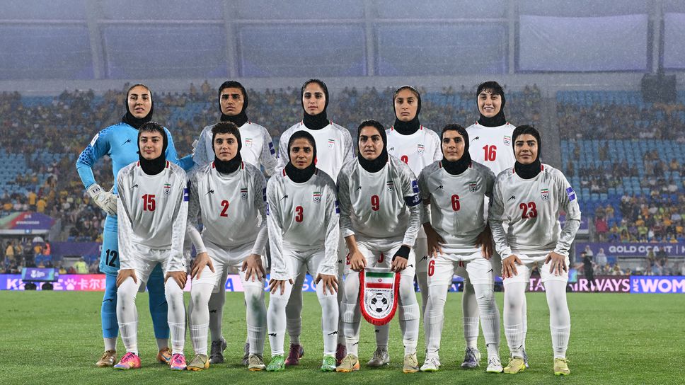 По-голямата част от женския национален отбор на Иран напусна Австралия, след като отказа предложеното им убежище