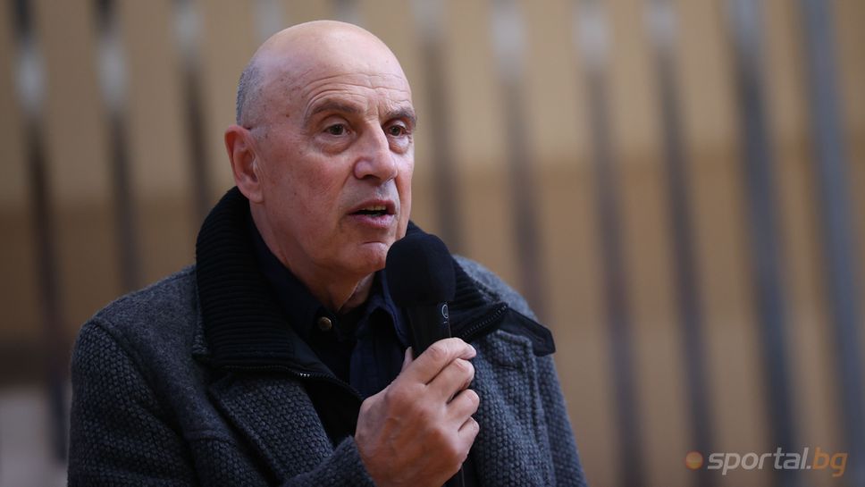 Феновете на Черно море поздравиха легендата Тодор Марев