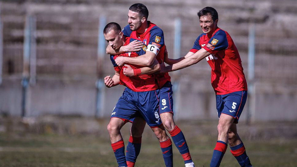 Марек с изненади за феновете за мача със Спартак (Плевен)