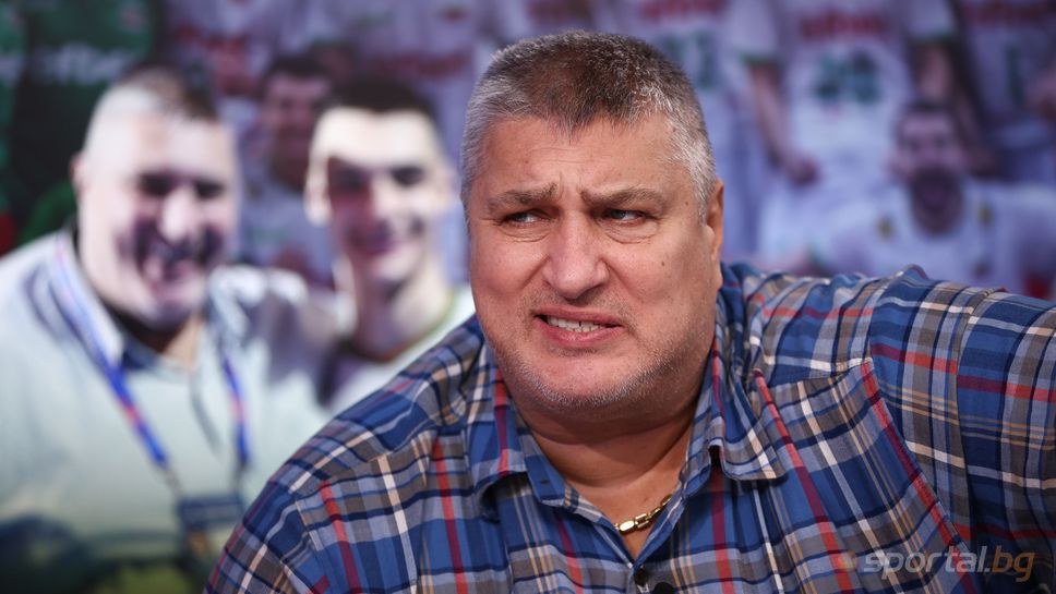 "Въпроси и отговори" с Любо Ганев