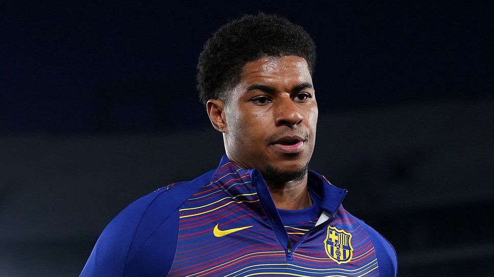 В Астън Вила са готови да се възползват от колебанията в Барселона относно Рашфорд