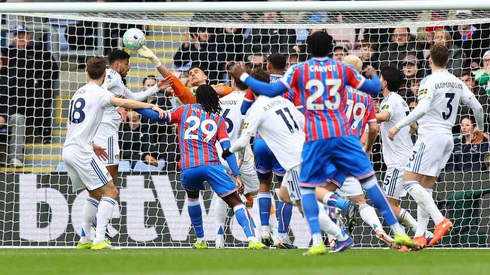 Лийдс и Груев стигнаха до точка с човек по-малко