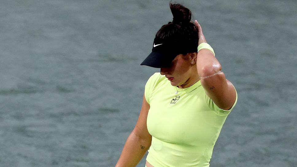Бианка Андрееску отпадна на крачка от основната схема на US Open