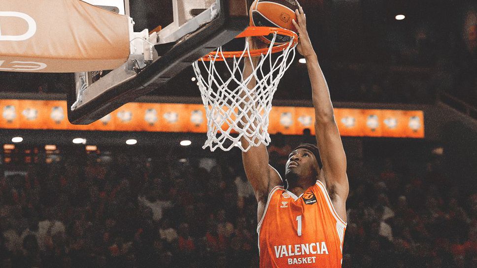 Милър-Макинтайър със страхотен мач, но Валенсия сломи Цървена звезда в трилър