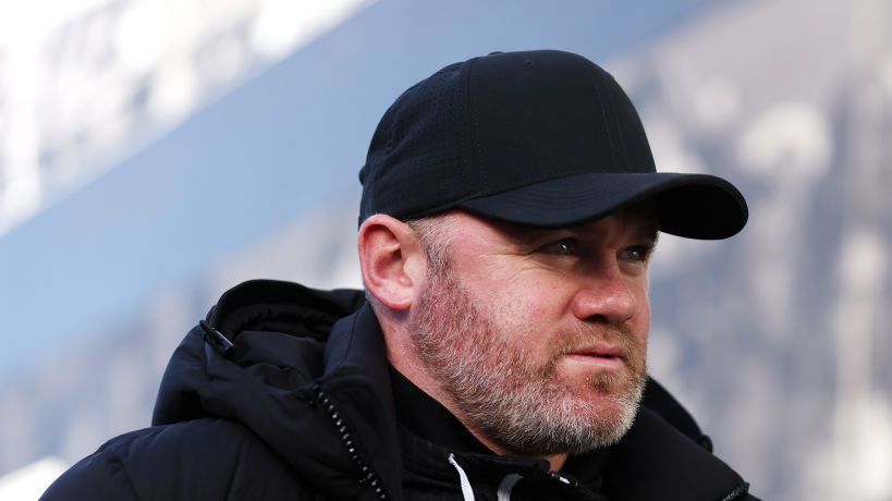 Рууни сменя амплоато от утре