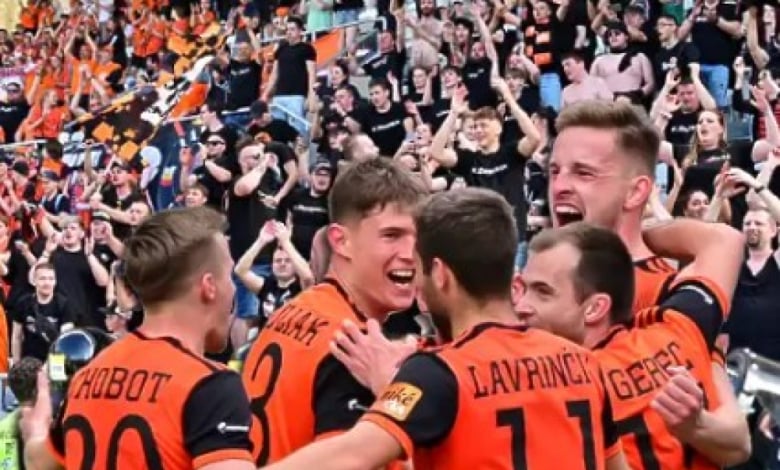 Тежка загуба за българин и компания в Лига Европа