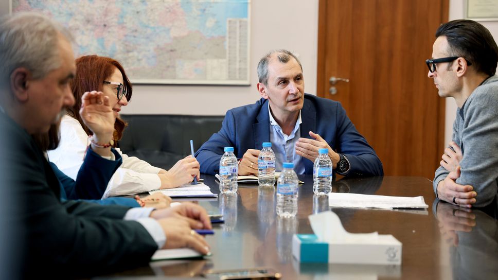 Бербатов изпрати конкретни предложения до трима министри