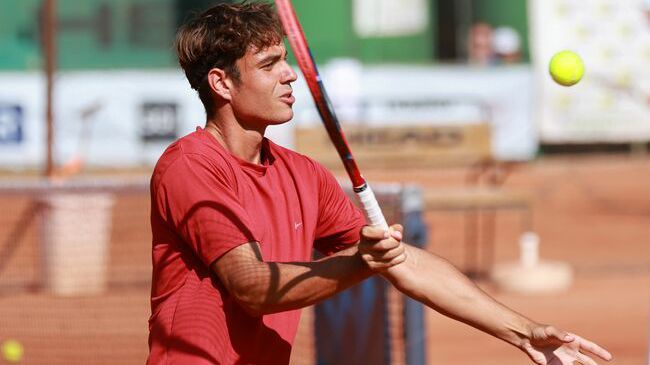 Динко Динев с победи на сингъл и на двойки на "Чаланджър" в Пакистан