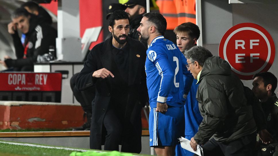 Критики към Арбелоа в Испания заради отношението му към Карвахал