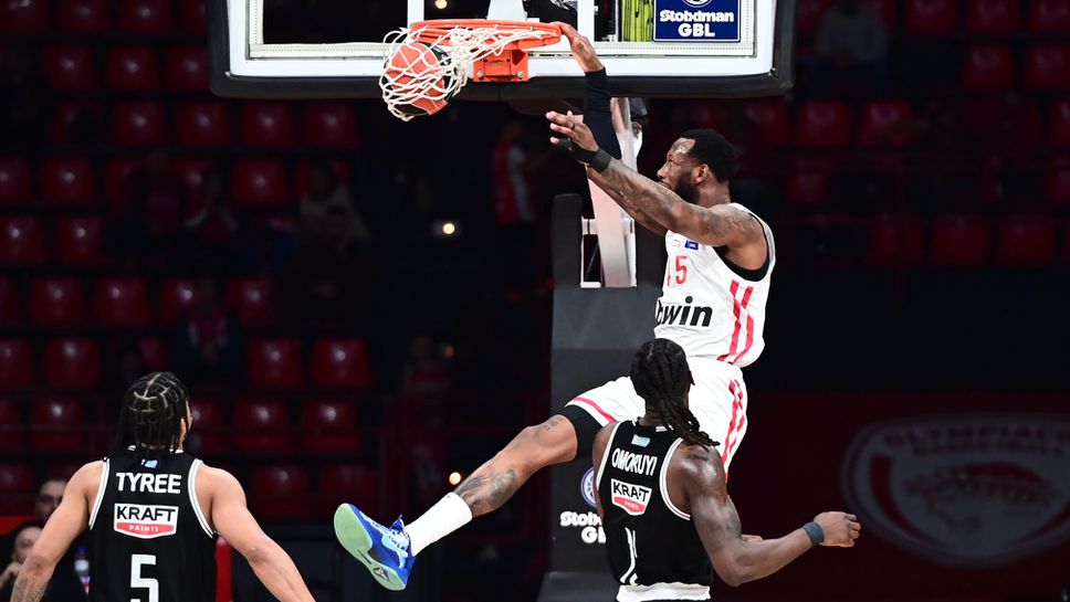 Олимпиакос гази без Везенков