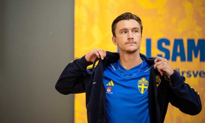 Извънредни новини за колабиралия в дома си футболист