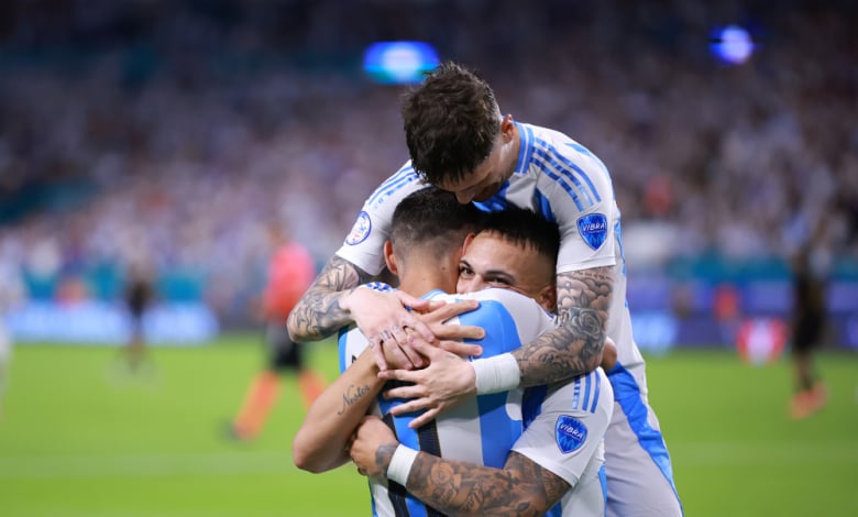 Аржентина без грешка на Копа Америка и с резервите