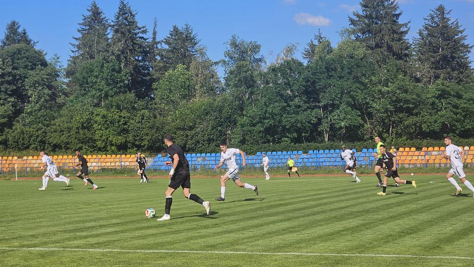 Арда 0:2 Локомотив (Пловдив), автогол на юноша на Левски