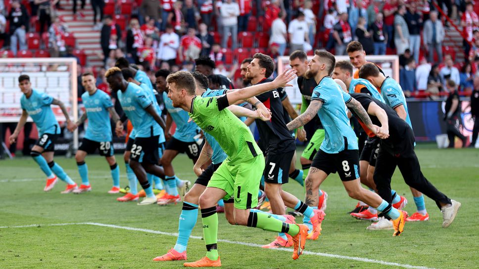 Леверкузен продължи с рекордите и чака титлата след седмица