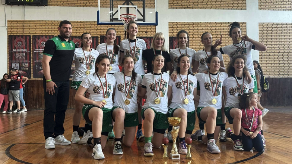 Берое Стара Загора е шампион при девойките U18