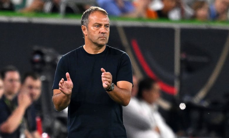 Байерн започна преговори с познат треньор