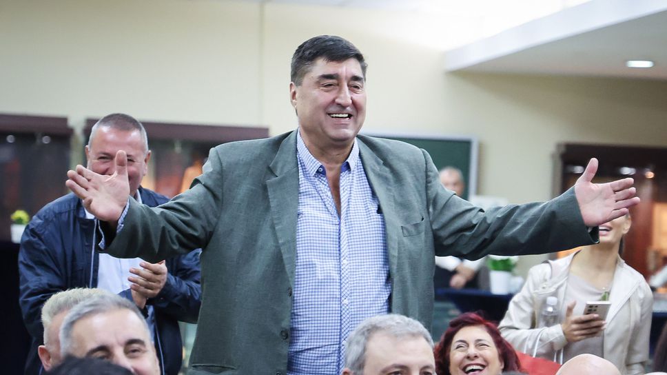 Боре Кьосев: Измиха автобуса на ЦСКА с червено вино