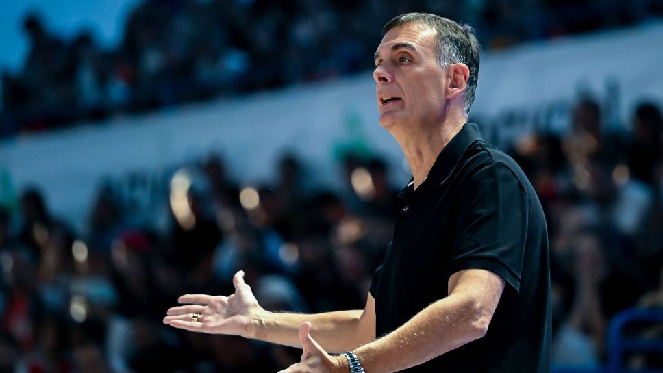 Олимпиакос спешно търси заместник на Еванс