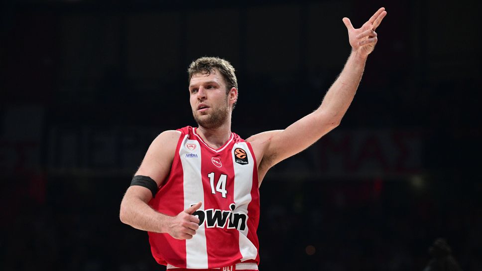 Билетите за супершоуто Апоел - Олимпиакос в "Арена София" се продават като топъл хляб