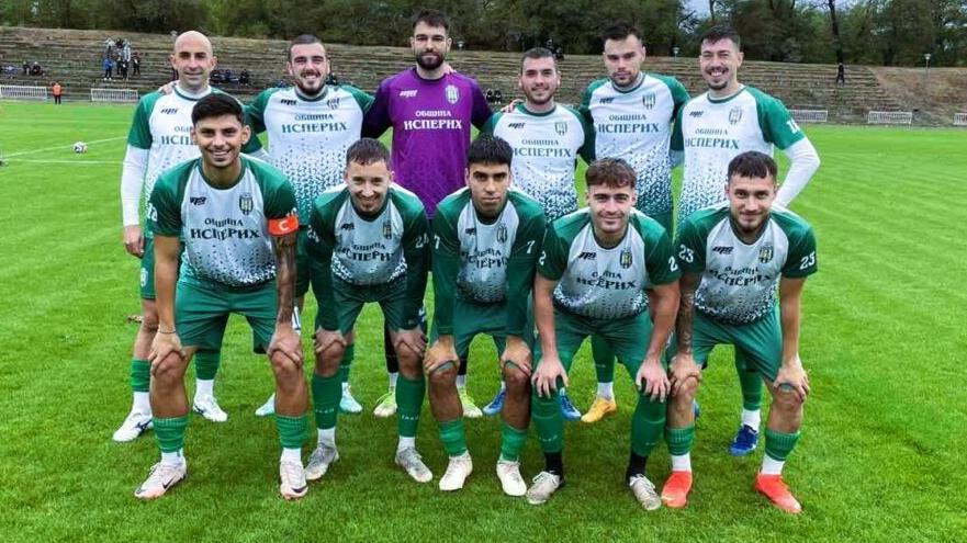 Бенковски вкара девет пъти за купата на АФЛ