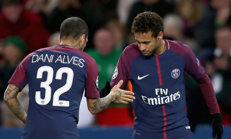 Неймар заби нож в гърба на Дани Алвес, остави го да гние в затвора