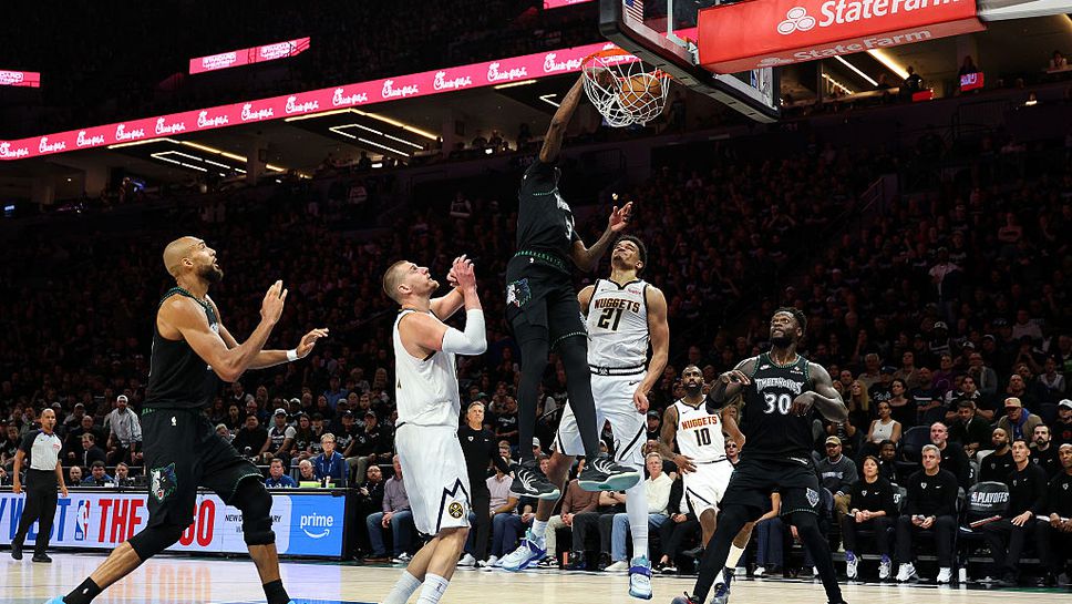 Минесота спечели първия си мач като домакин и поведе в серията срещу Денвър