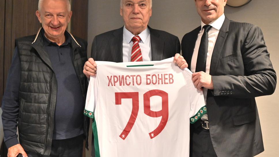 Предлагат стадион "Локомотив" в Пловдив да бъде кръстен на Христо Бонев