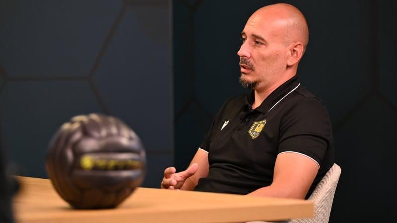 От Англия до Академия БФС: Футболната философия на Иван Капитански