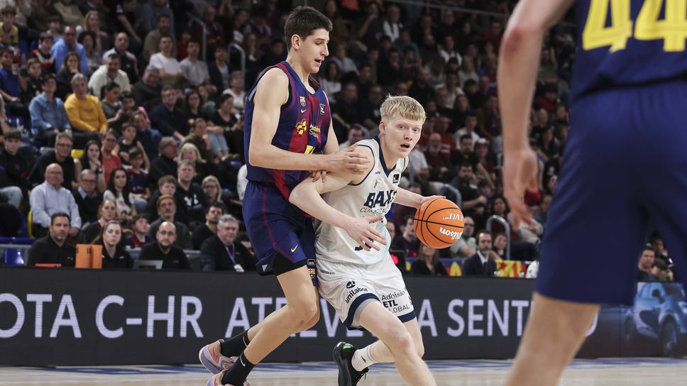 16-годишен сърбин влезе в историята на Барселона