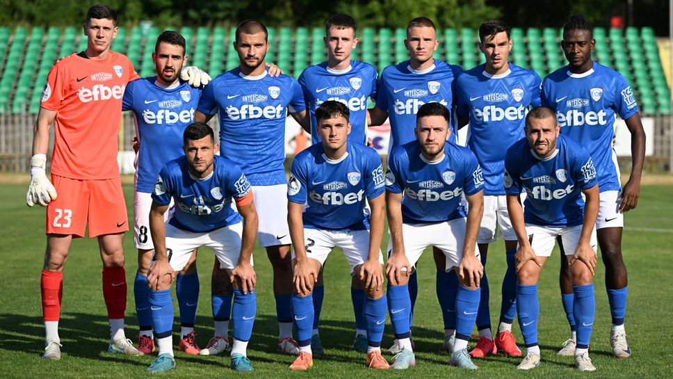 ФИФА вдигна забраната на Спартак (Варна)
