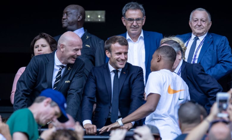 Франция тръпне! Макрон на важна среща с Килиан Мбапе