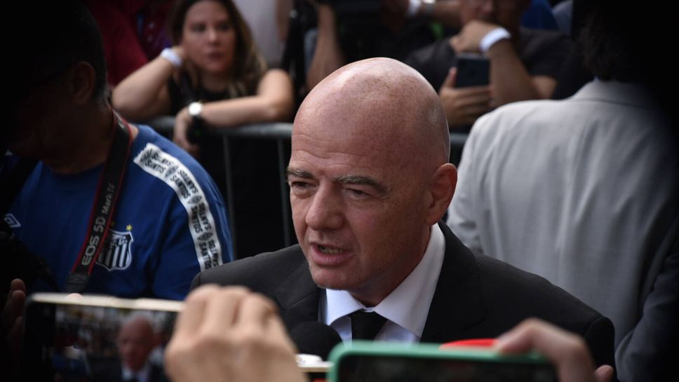 Инфантино присъства на откриването на новия стадион "Пеле" в Париж